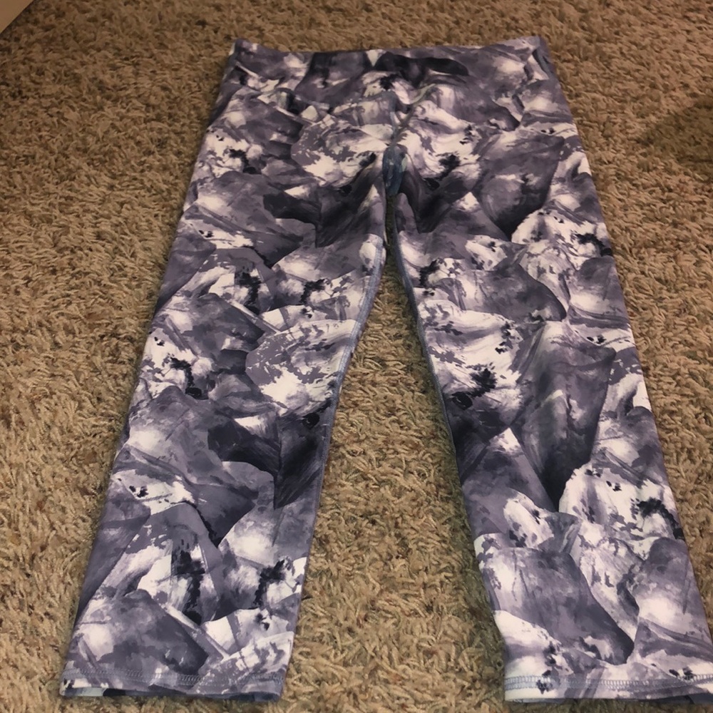 Used Fabletics leggings size s